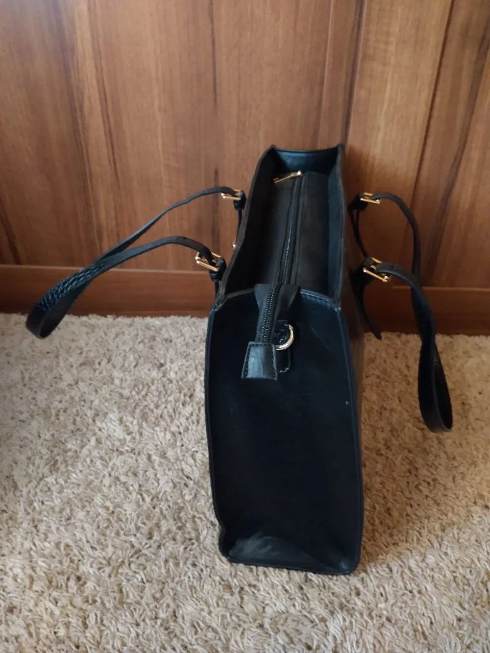 Black Crocodile Embossed Laptop Tote Bag with Strap